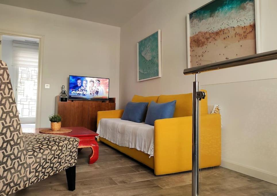 Jos'S House. Thai Loft 50Mt To La Carihuela Beach Torremolinos Exterior photo